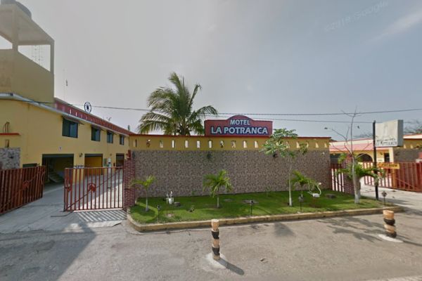Motel "La Potranca"