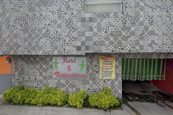 Motel 6 Mosqueteros