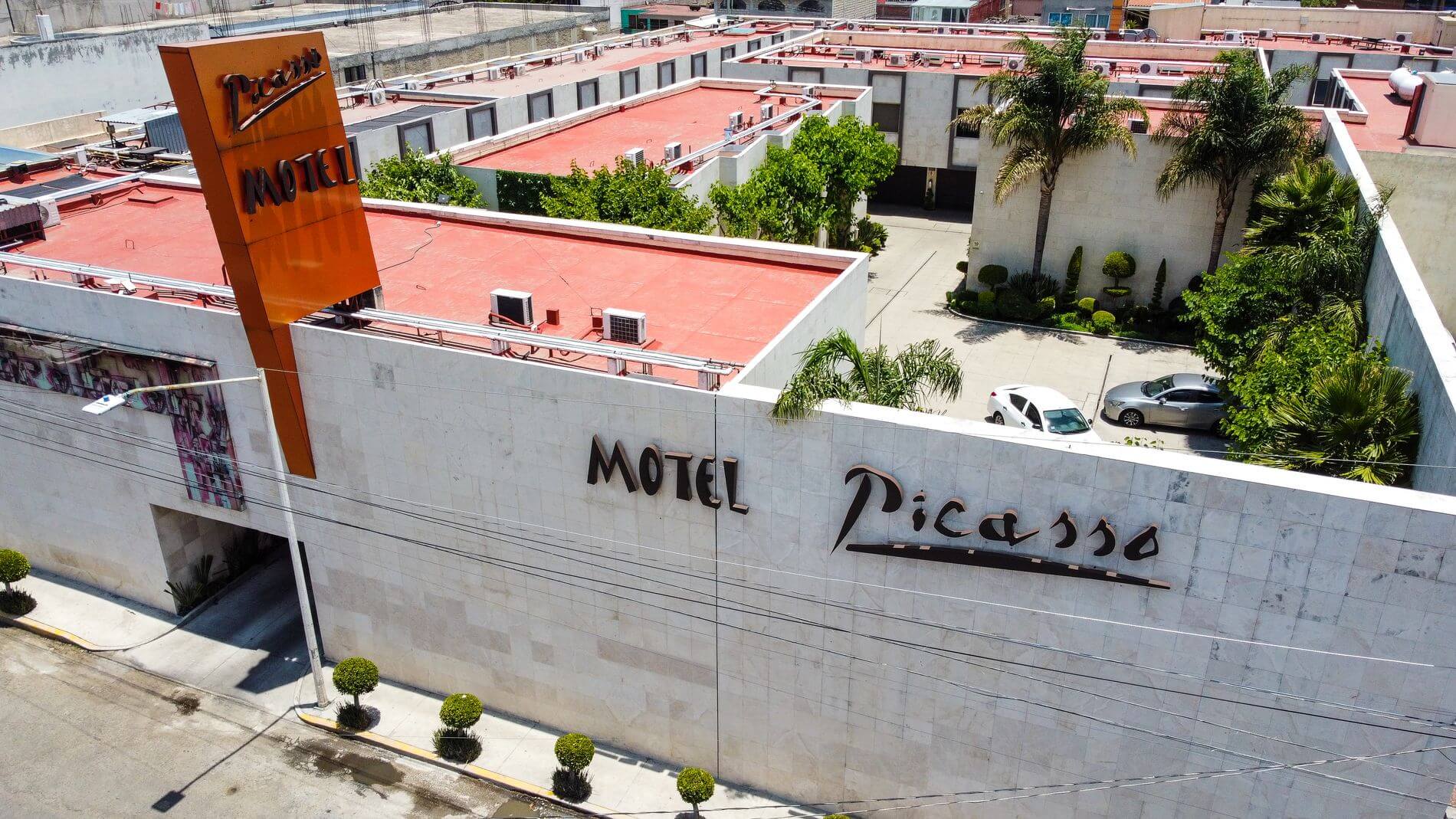 motel