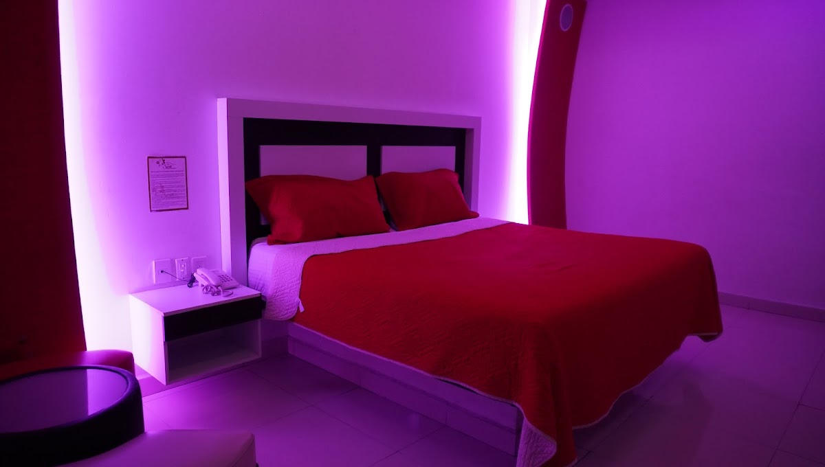Motel love secret