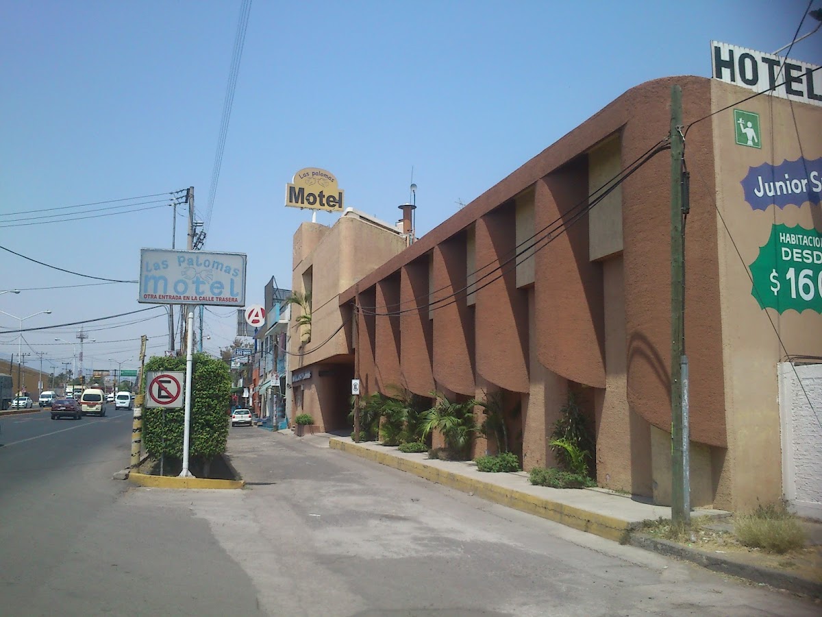 Motel and Hotel Las Palomas