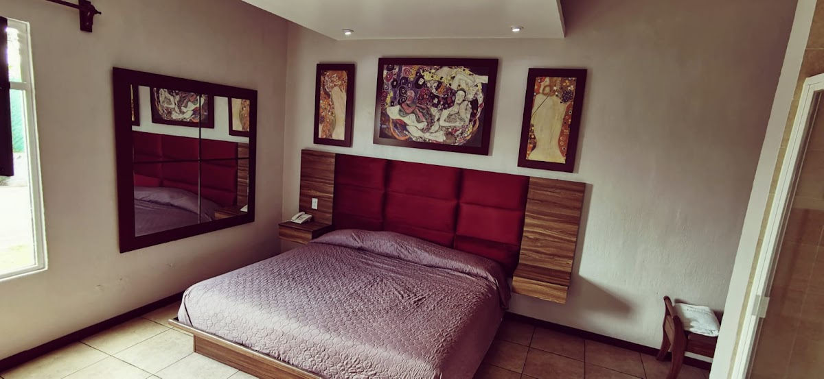 Motel Los Manantiales