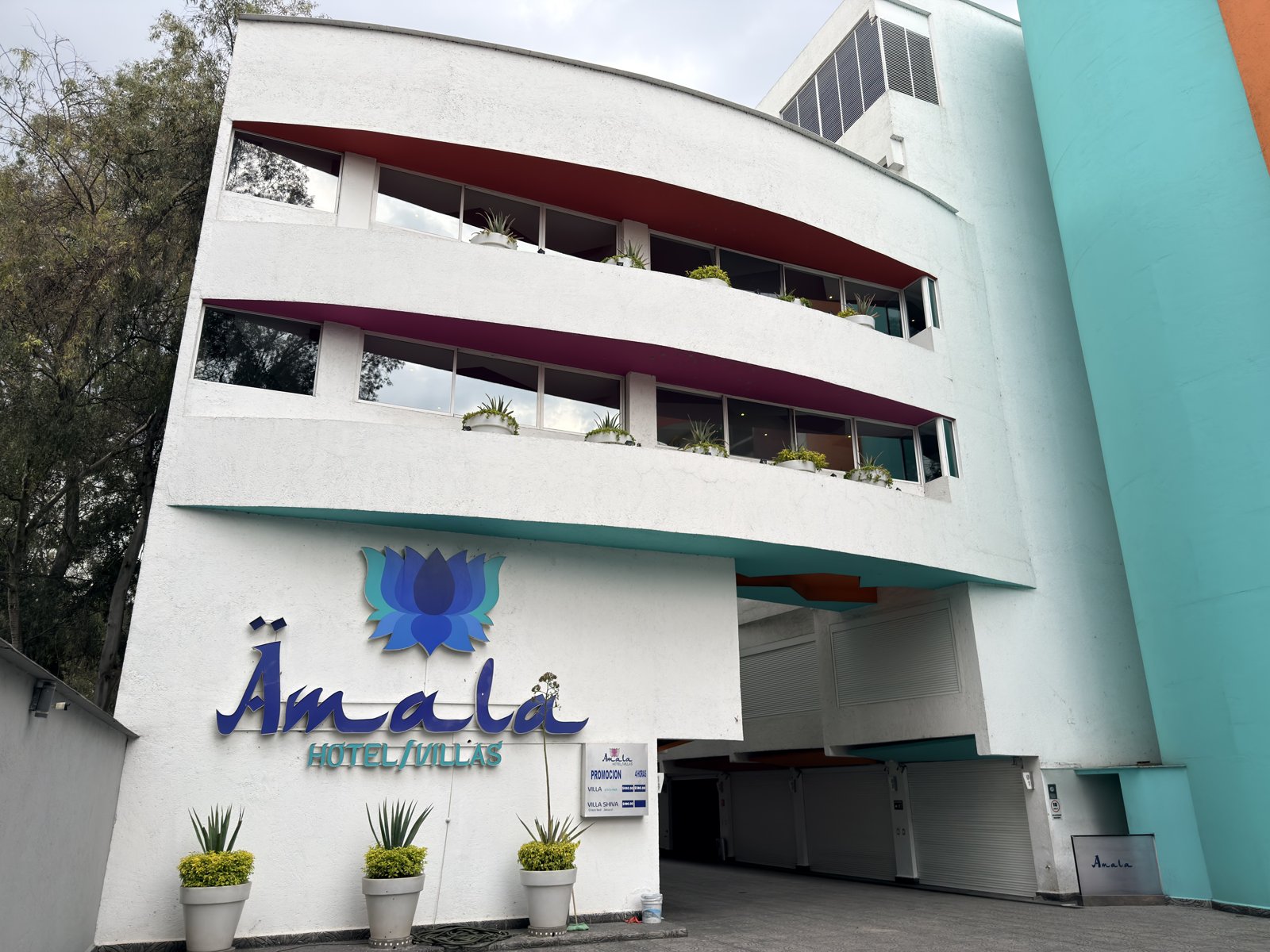 Amala Hotel & Villas
