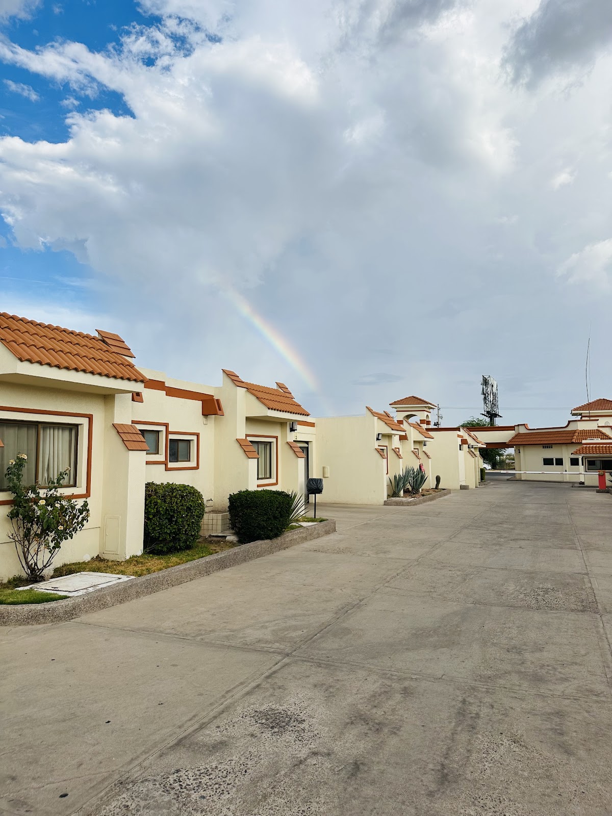 Buho's Motel