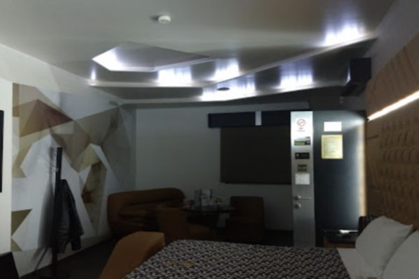 Bling Love Hotel Bling Love Hotel