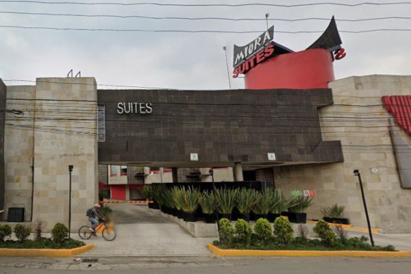 Motel Miura Suites