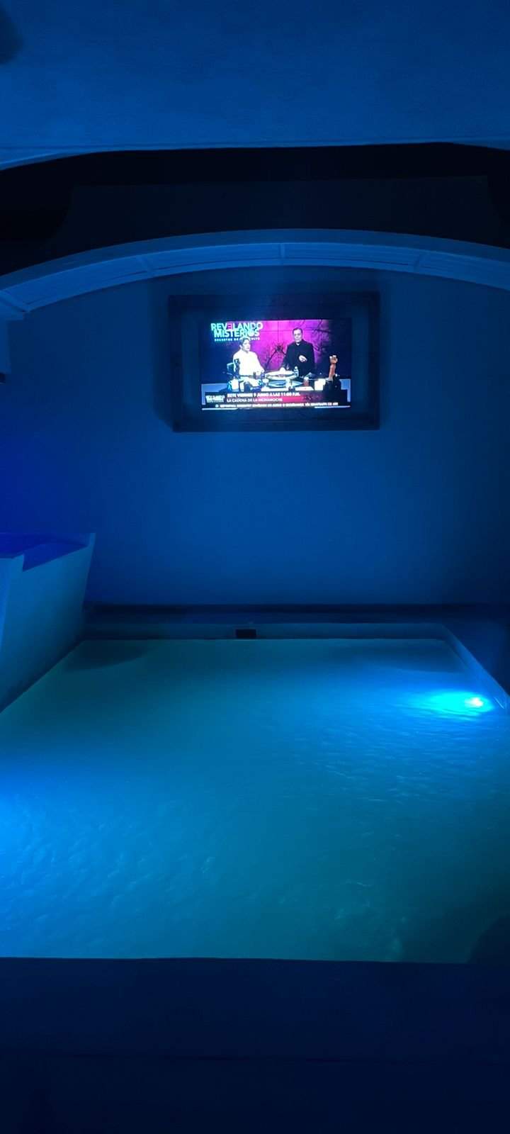Suite con alberca y jacuzzi - Motel Colón, foto 1