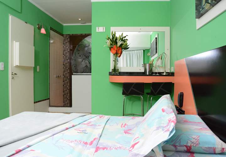 Class Hotel - Albergue transitorio