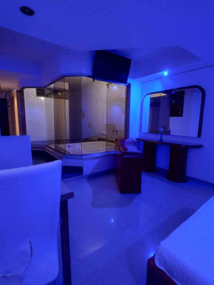 Hotel Magique