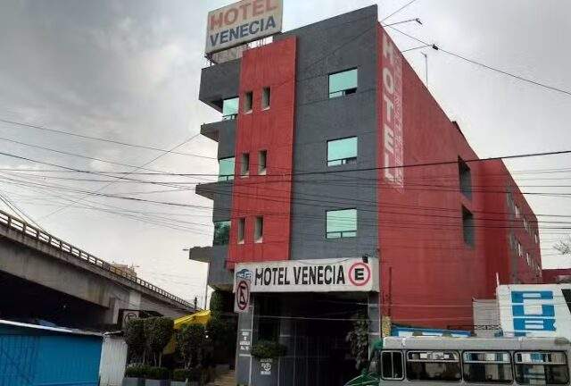 HOTEL VENECIA HOTEL VENECIA