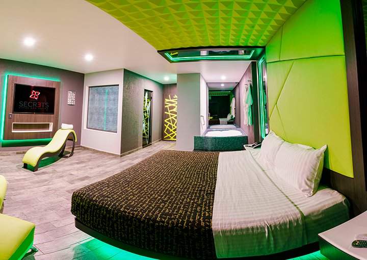 Master Suite Jacuzzi - Hotel Passion Secrets Villas & Suites, foto 1