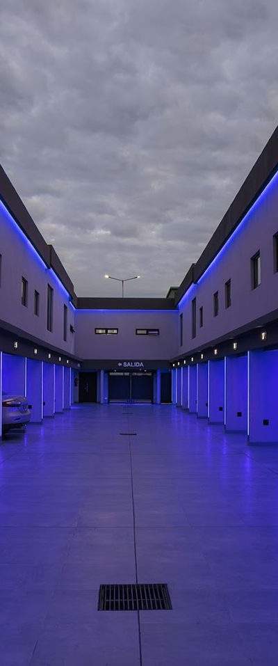 Hotel R8