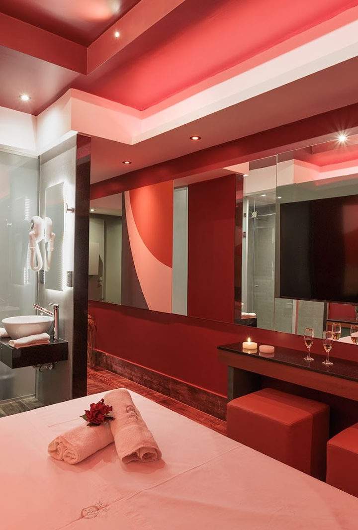 Hotel R8