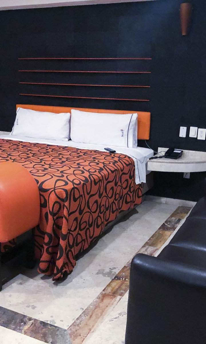 Master Suite Triple - Motel Nuit, foto 1