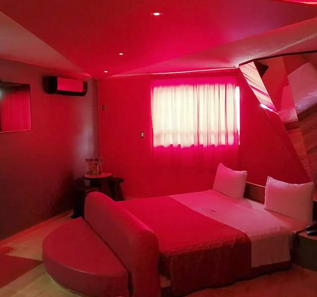 Motel Lua