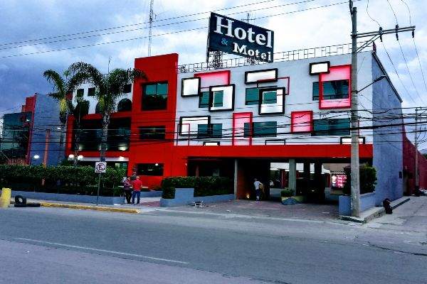 Hotel Plaza Las Fuentes - foto principal