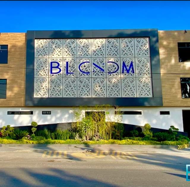 Bloom Villas & Suites