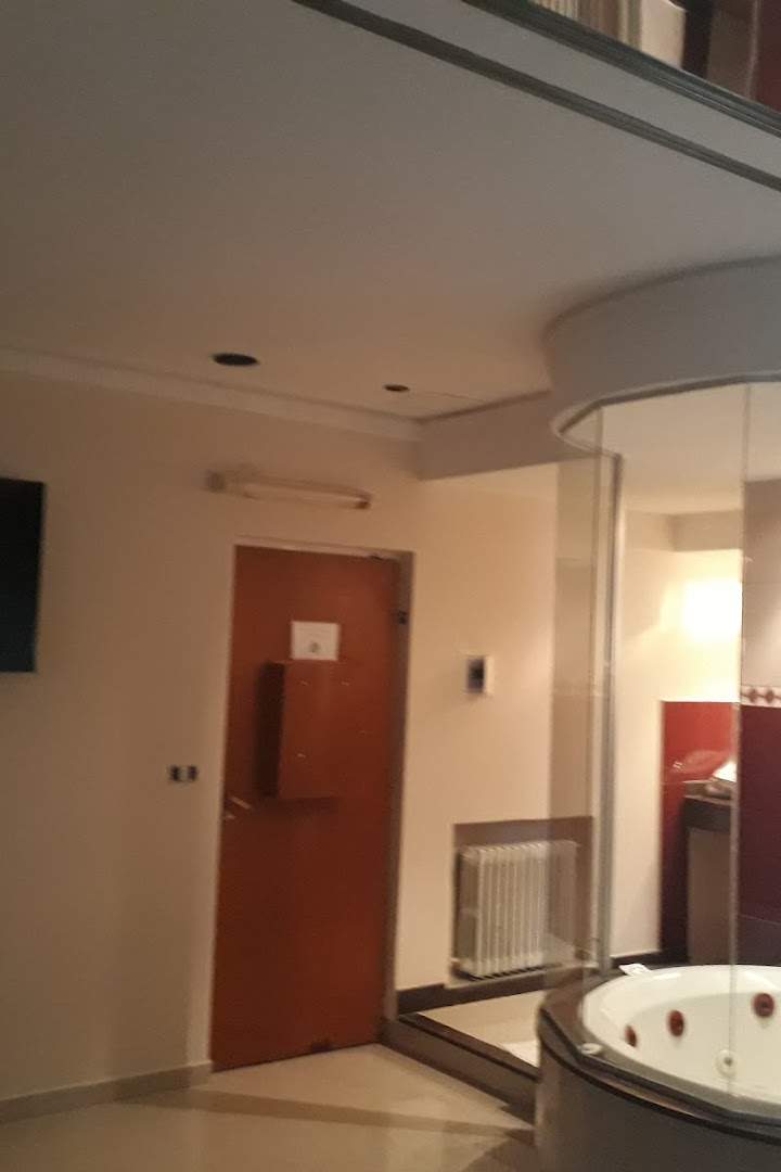 Alberdi Hotel