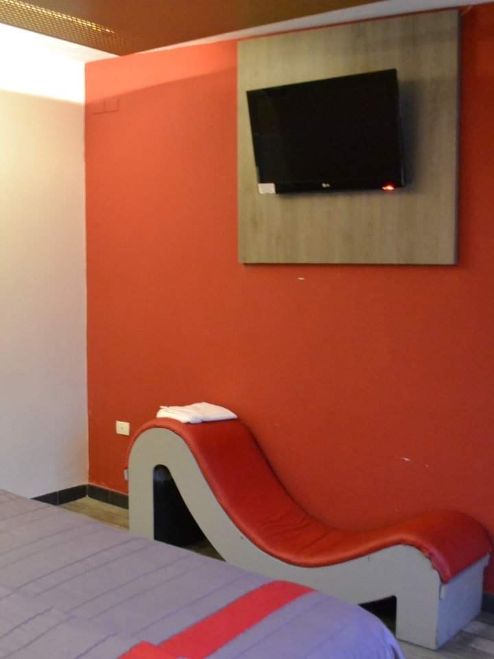 Habitación Sencilla - Motel California Zona Norte - Mercurio, foto 3