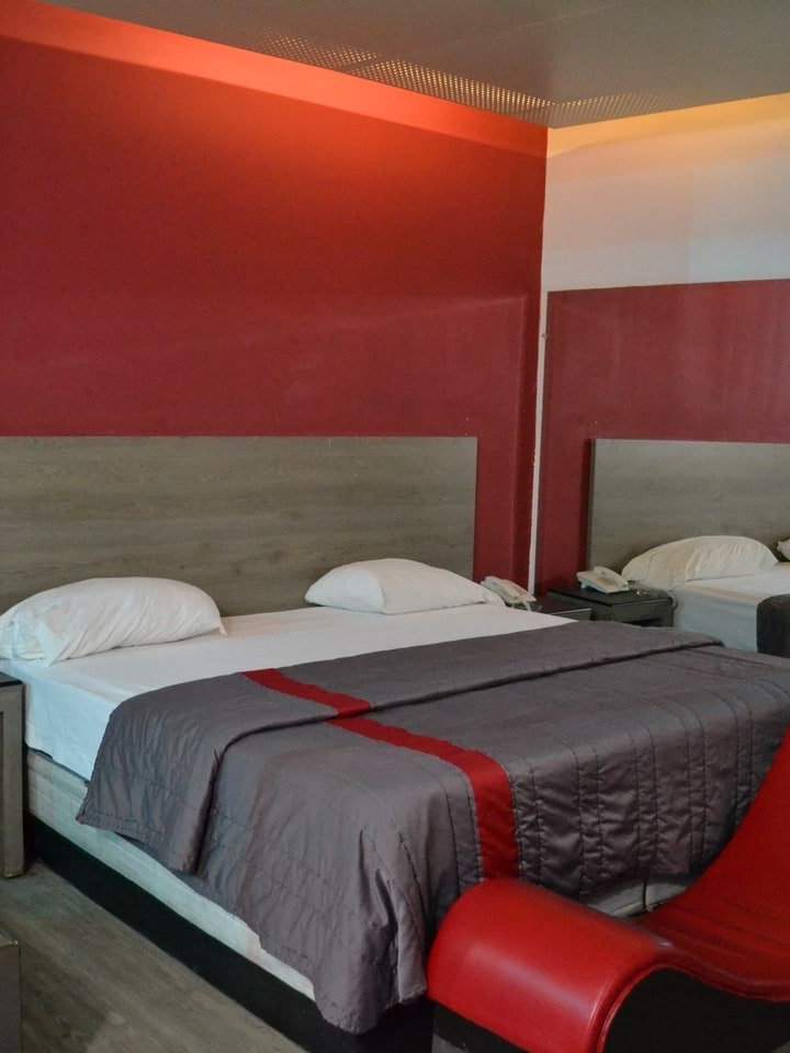 Habitación JACUZZI - Motel California Zona Norte - Mercurio, foto 2