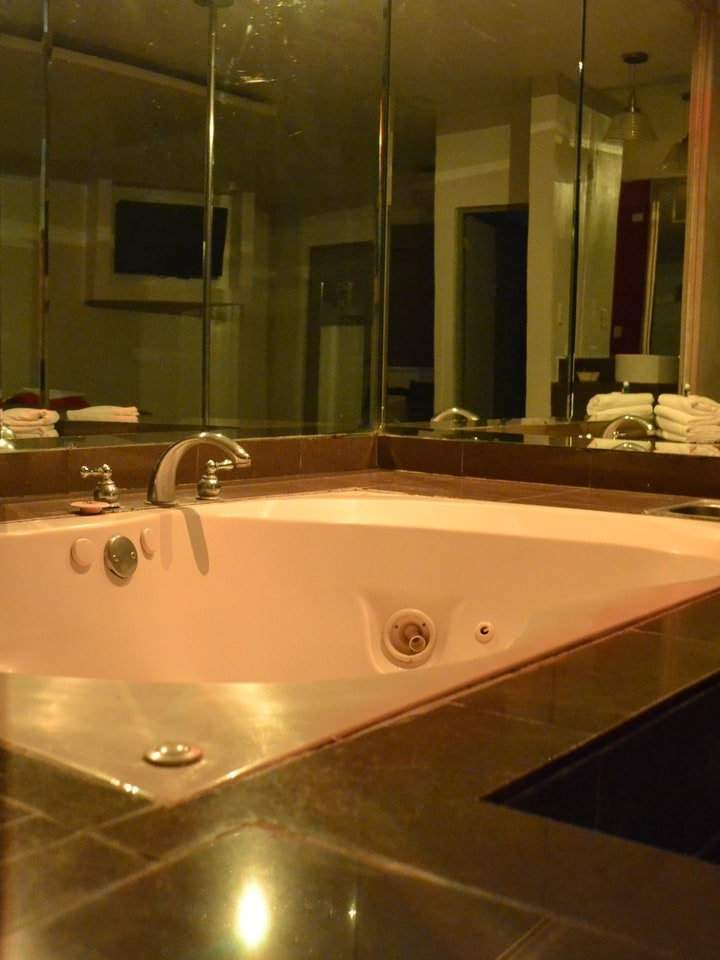 Habitación JACUZZI - Motel California Zona Norte - Mercurio, foto 4
