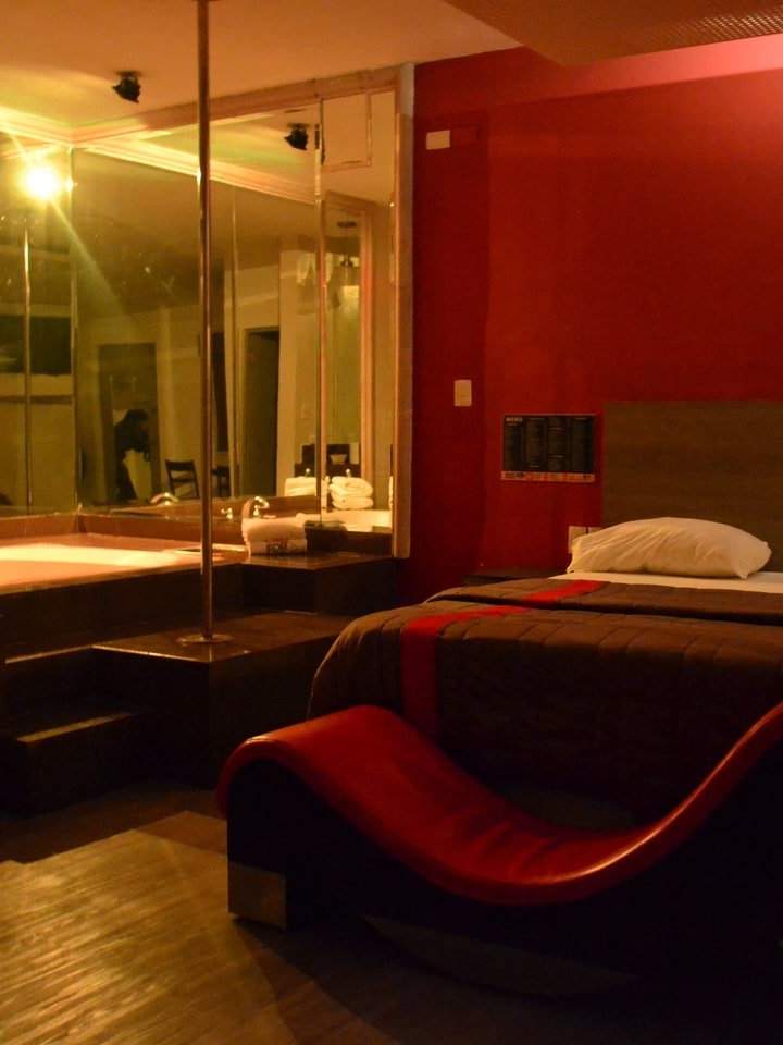 Habitación JACUZZI - Motel California Zona Norte - Mercurio, foto 5