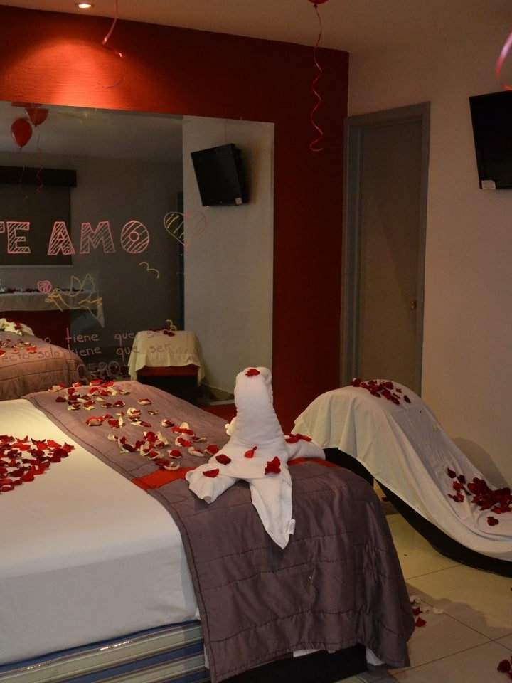 HABITACION DECORADA - Motel California Zona Norte - Mercurio, foto 3