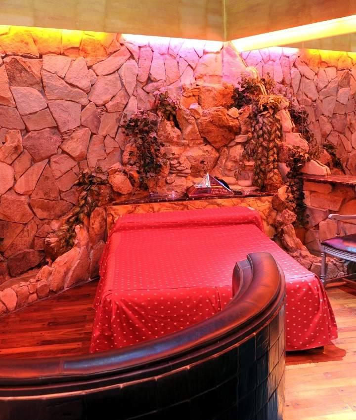 Eros Hotel
