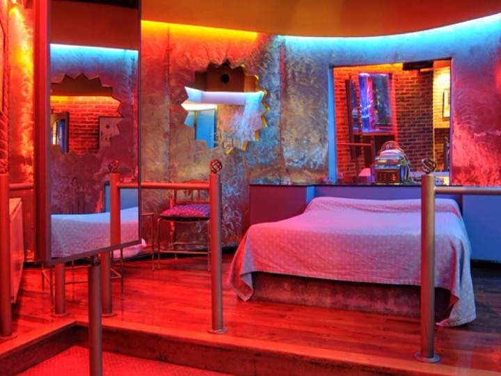 Eros Hotel