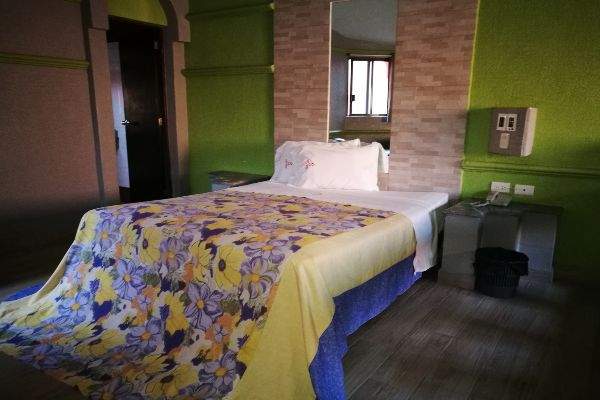 Super Motel