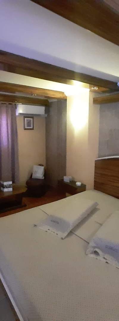 Hotel Momentos