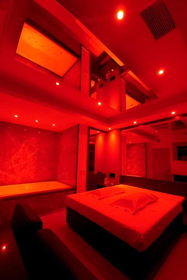 Hotel OSIRIS LOVE