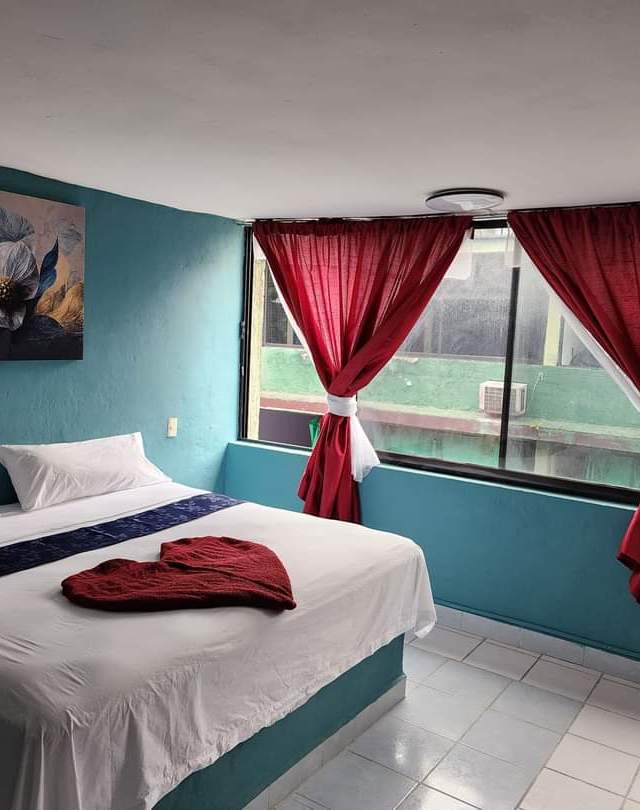 Auto HotelDiscovery Auto HotelDiscovery