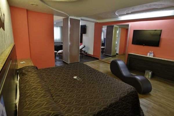 Suite Presidencial / Jacuzzi - Motel Caban, foto 2