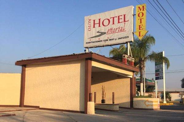 Auto Hotel Señorial - foto principal
