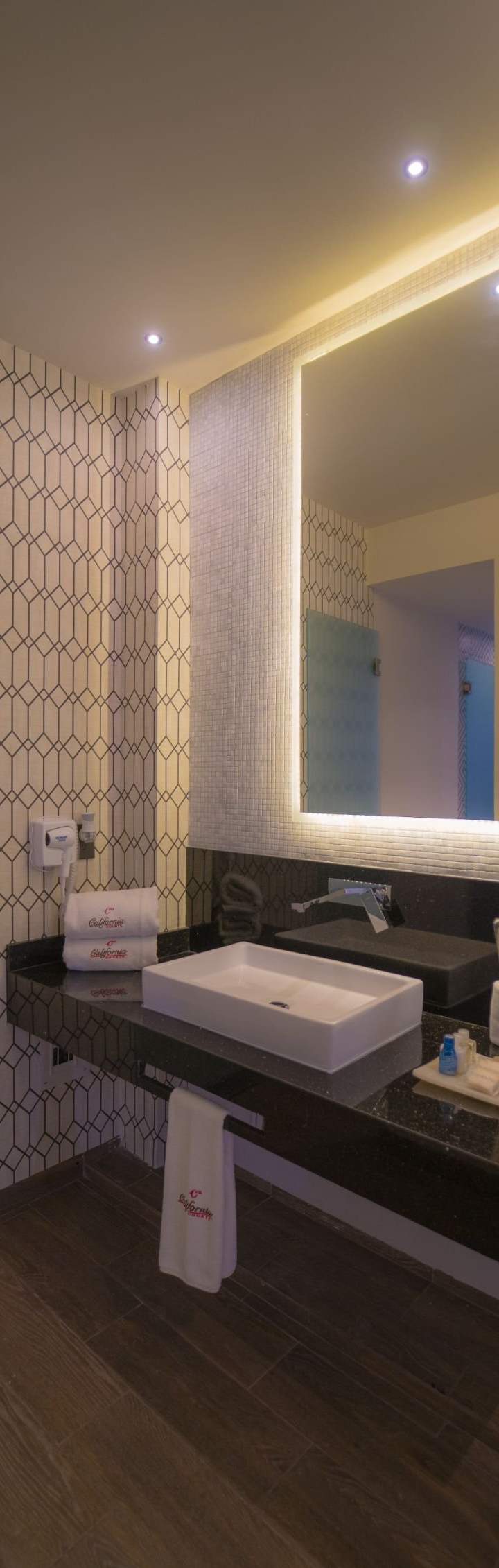 Habitación Torre - Motel California Courts, foto 4