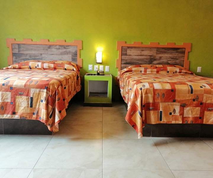 Habitación doble cama - Motel Las Gardenias, foto 1