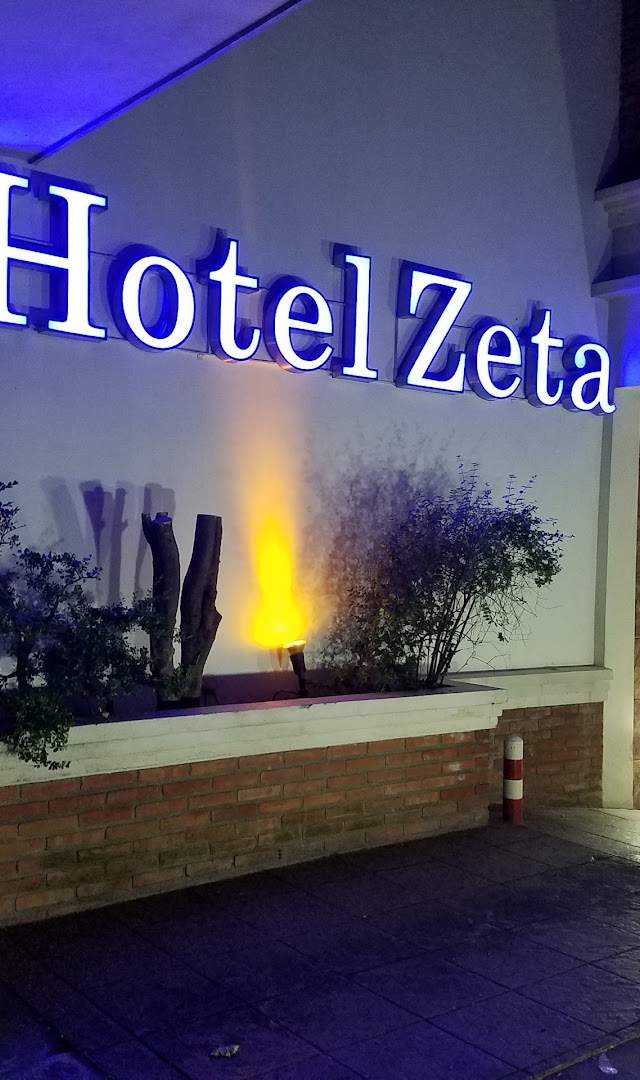 HOTEL ZETA