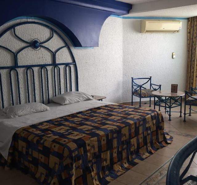 Motel Oasis