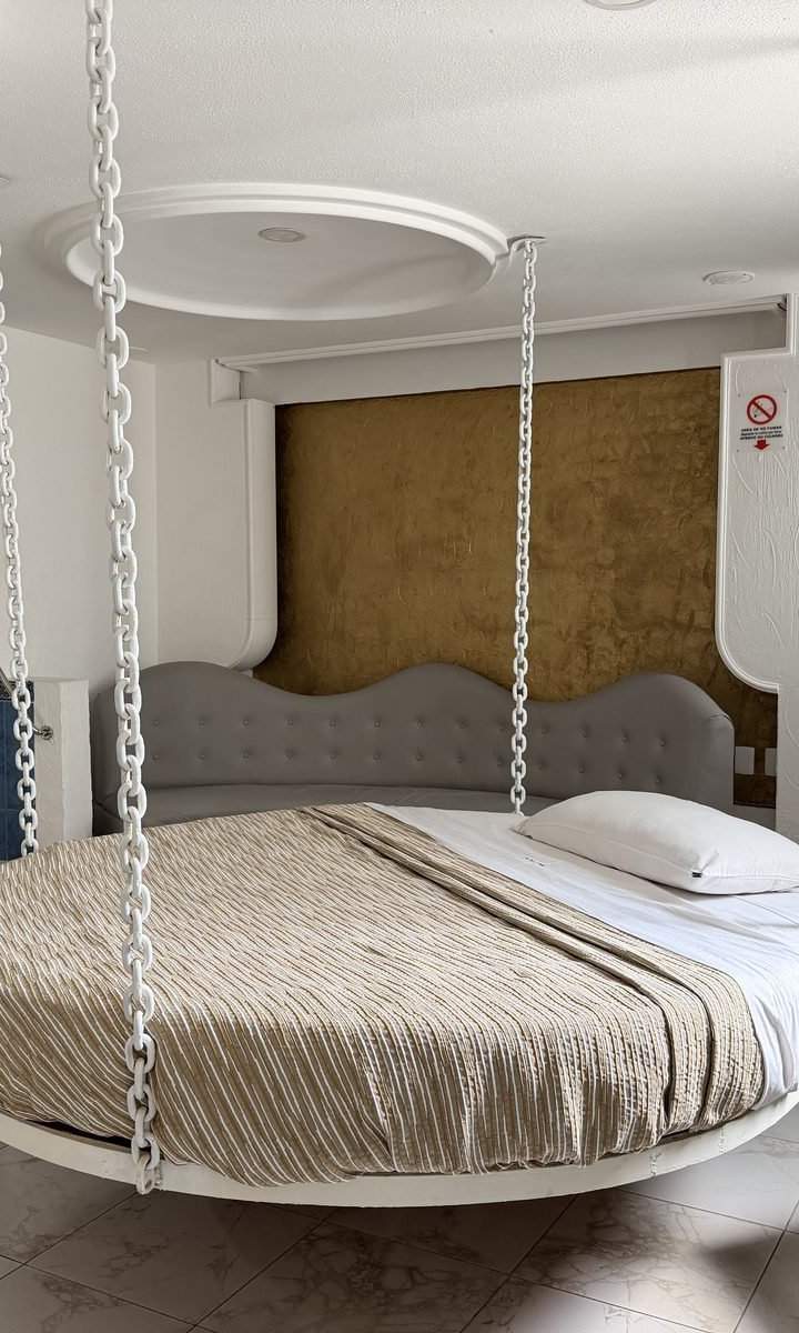 motel