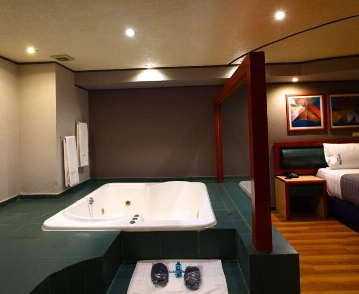 Junior Suite con Jacuzzi - Hotel Oslo, foto 2