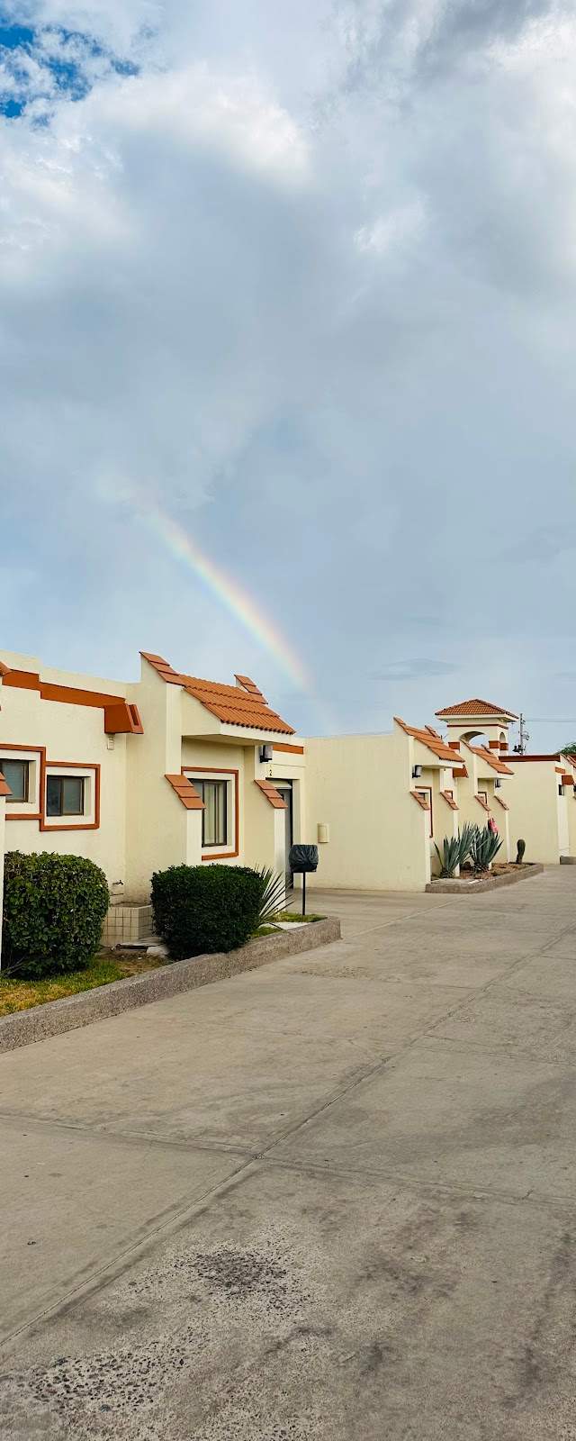 Buho's Motel