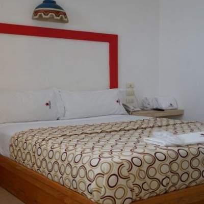Auto Hotel Hacienda Arriba, motel en León - foto 4