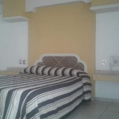 Motel Los Pinos Gordos, motel en León - foto 3