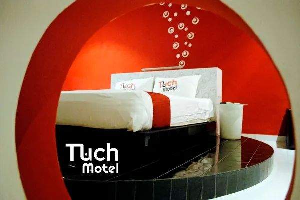 Tuch Motel
