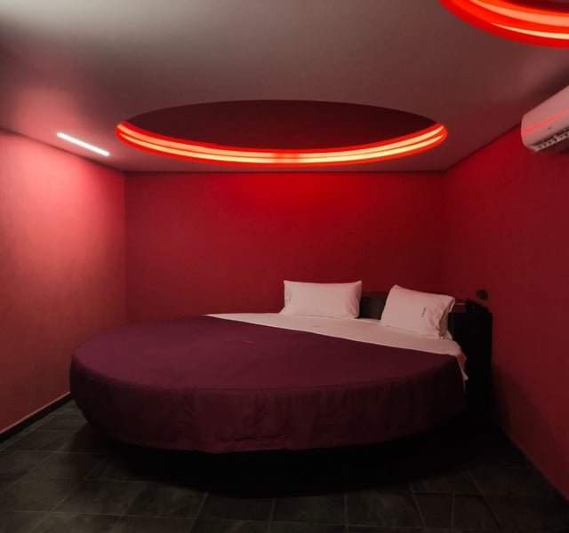 Red Garden Hotel