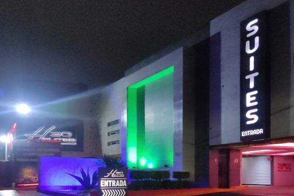 Motel H 30 Suites